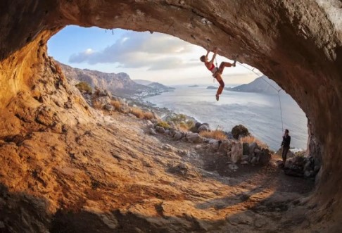 Руководство для начинающих по различным видам скалолазания